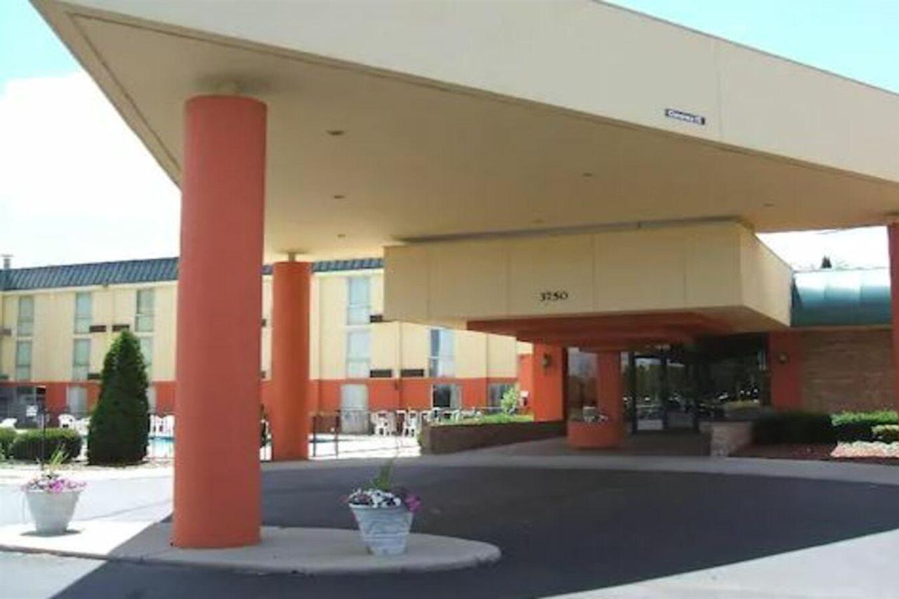 A Victory Inn & Suites - Ann Arbor Exterior photo